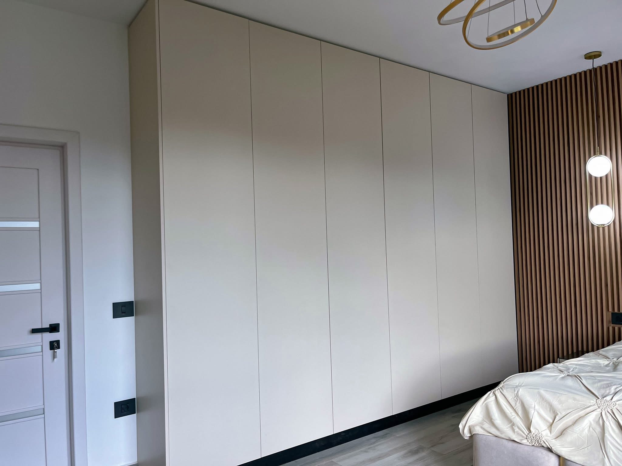 Beige Serenity