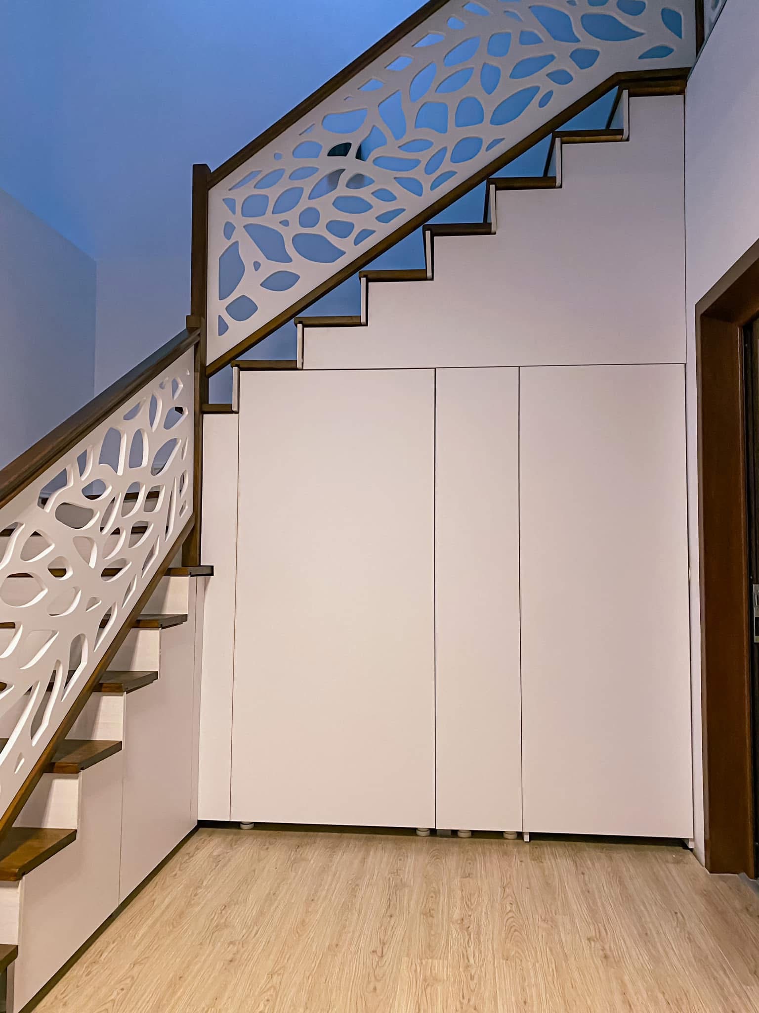 Luminous corner