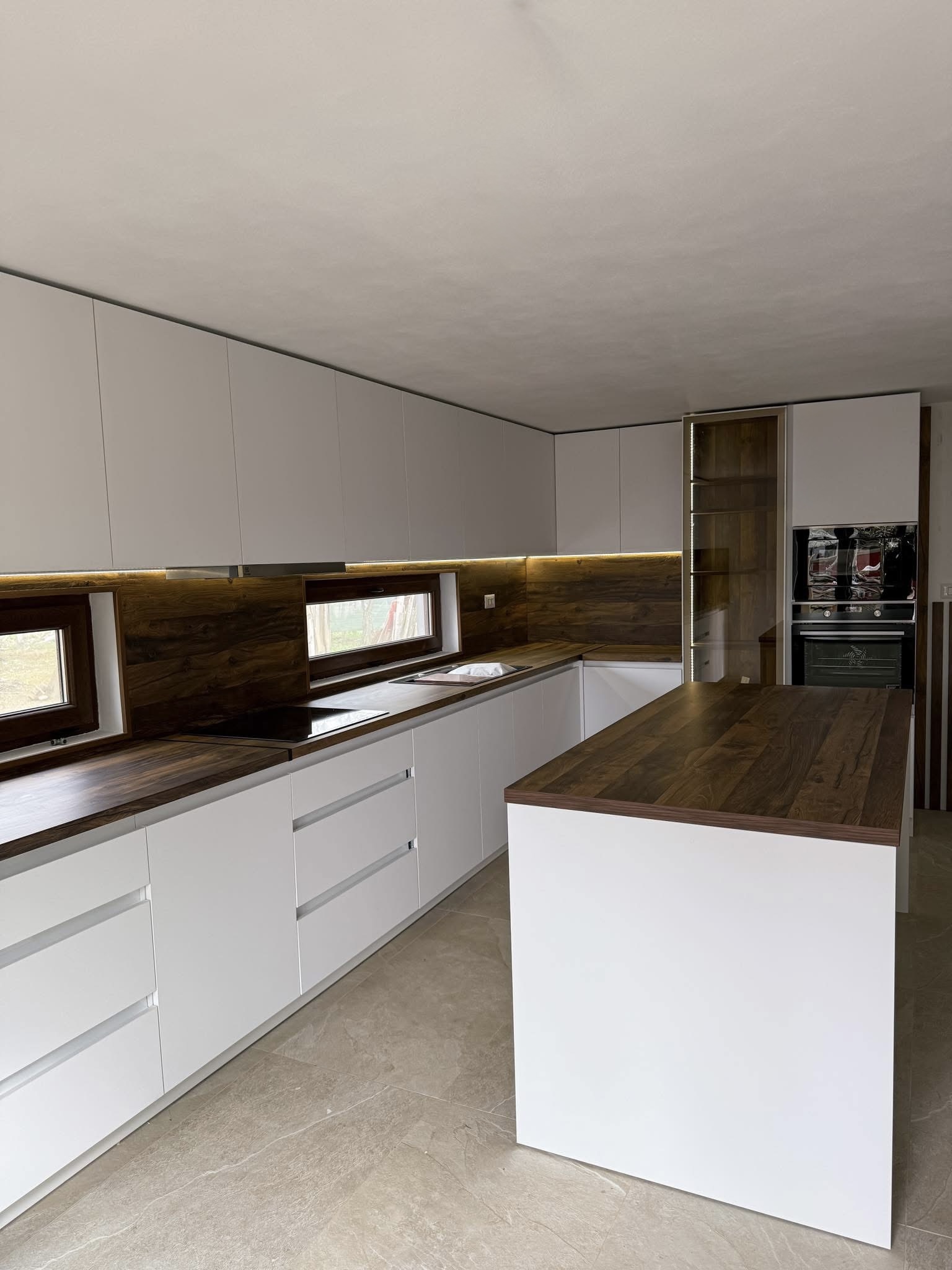 White & Dark Wood